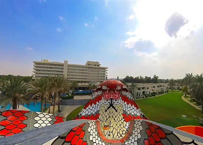 Radisson Blu Hotel & Resort, Al Ain